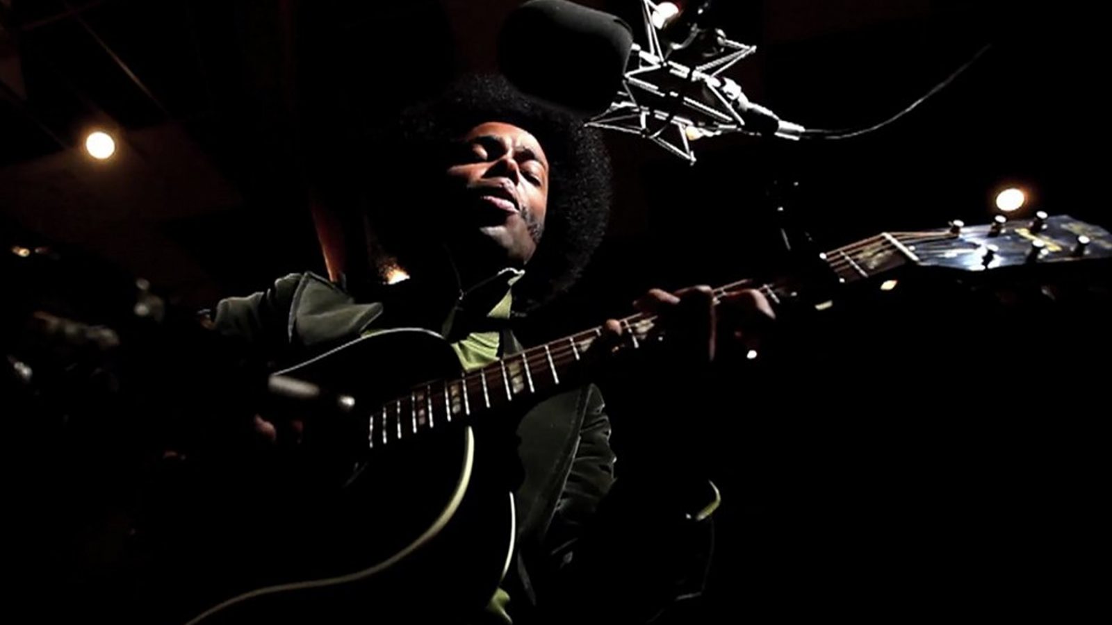 2-Alex Cuba-2500x1406 image gallary